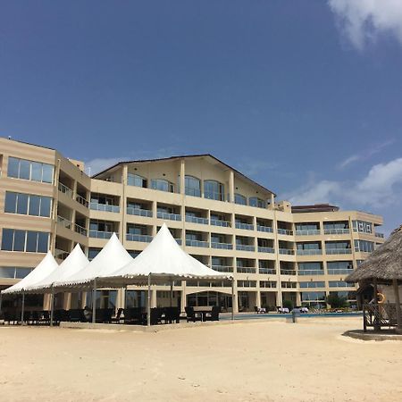 Landmark Mbezi Beach Resort Dar es Salaam Buitenkant foto