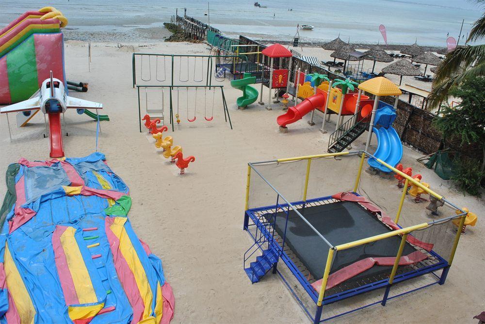 Landmark Mbezi Beach Resort Dar es Salaam Buitenkant foto