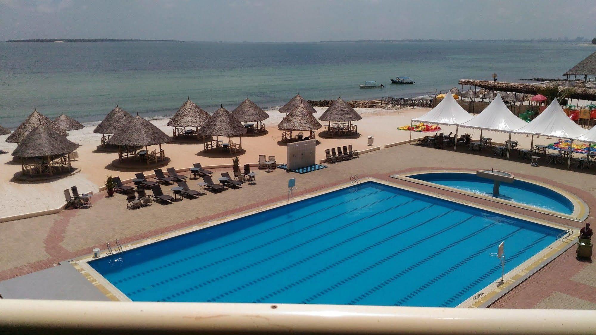 Landmark Mbezi Beach Resort Dar es Salaam Buitenkant foto