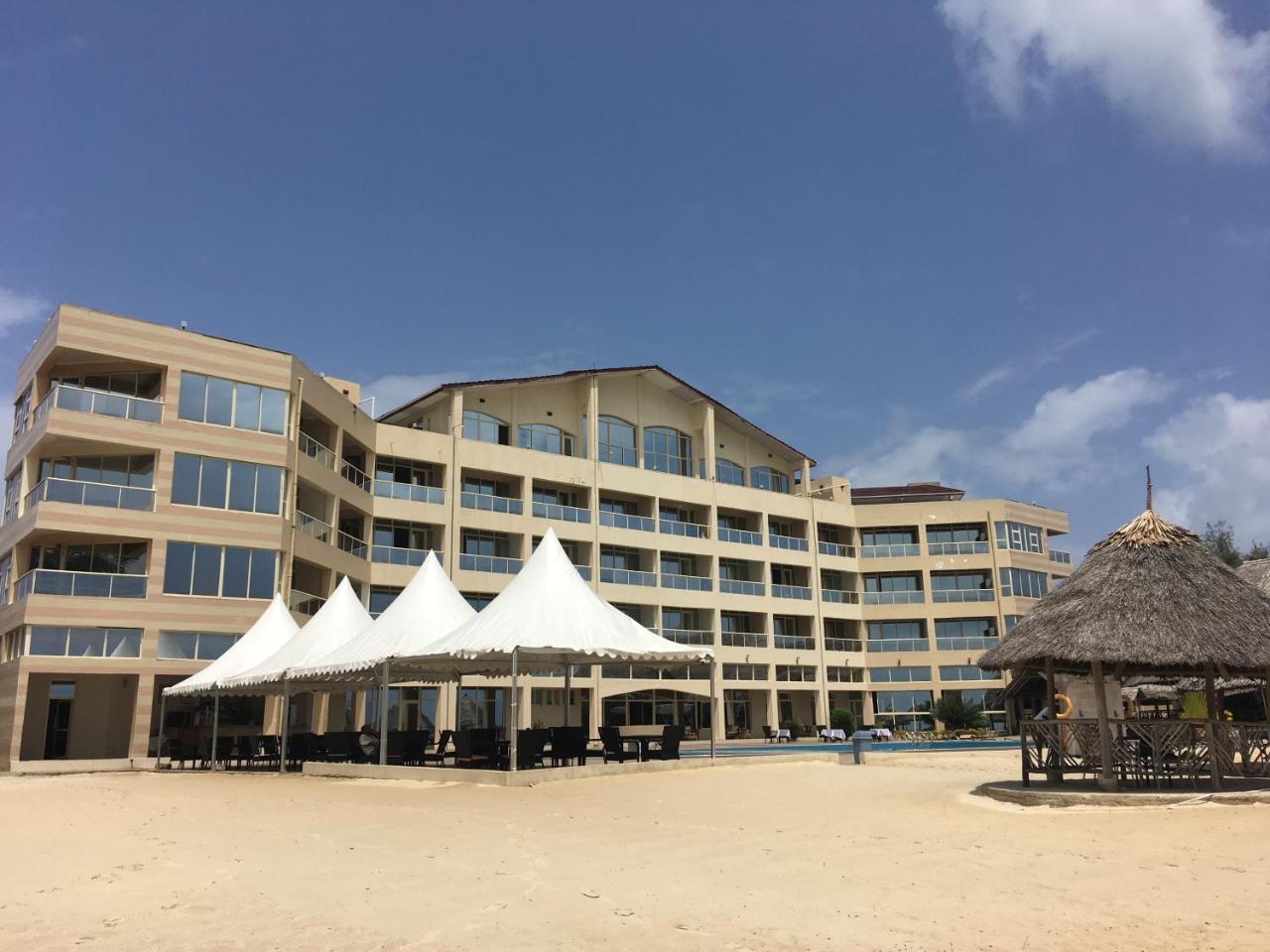 Landmark Mbezi Beach Resort Dar es Salaam Buitenkant foto