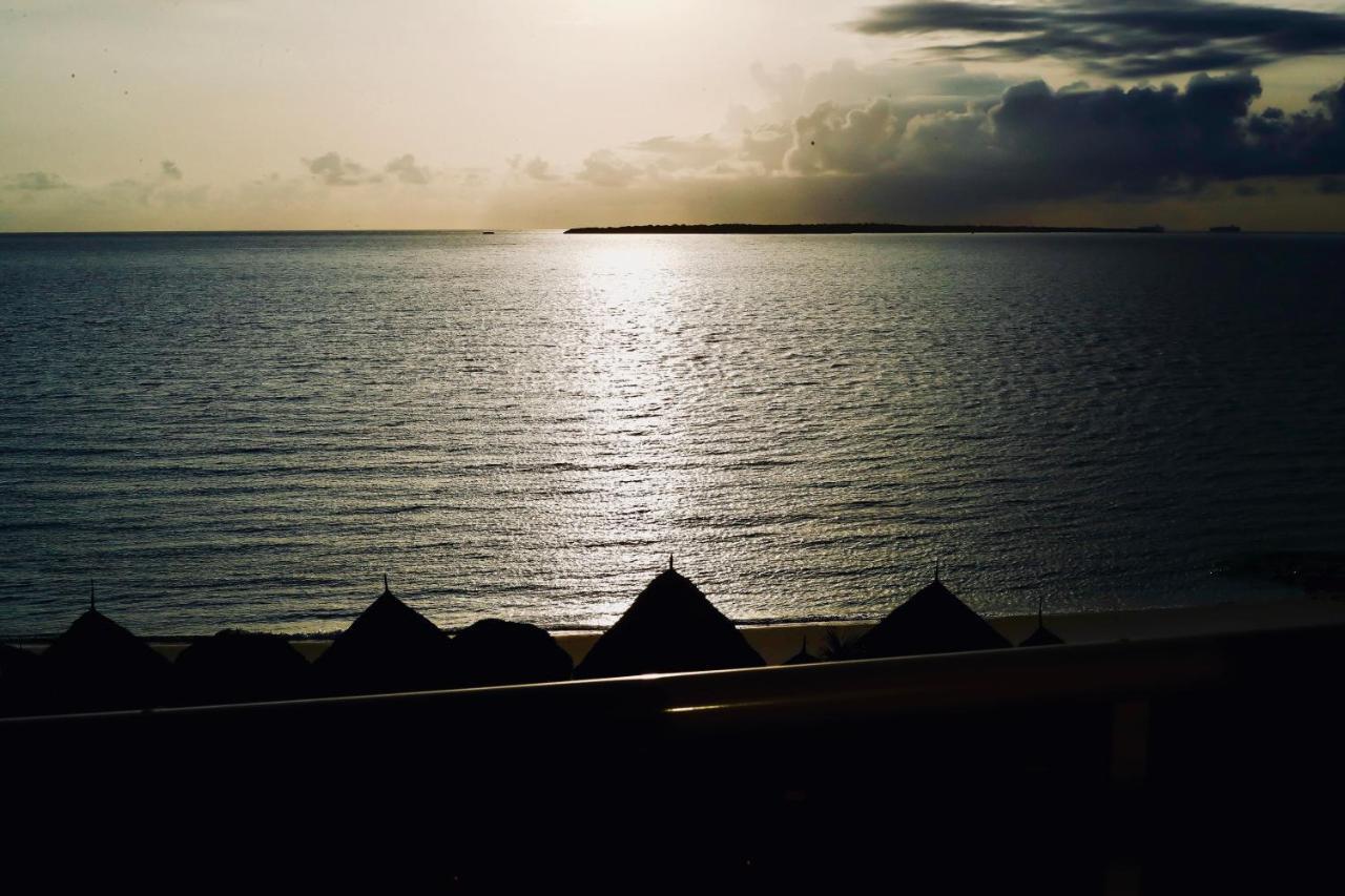 Landmark Mbezi Beach Resort Dar es Salaam Buitenkant foto